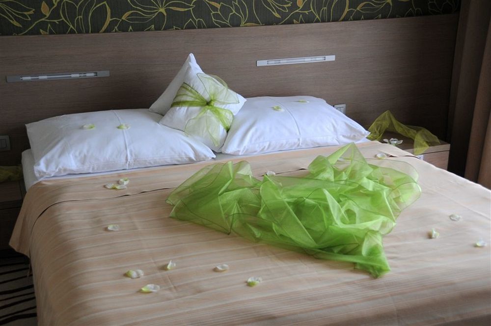 Hotel Ponteo - Activity Park Bratislava Exterior foto